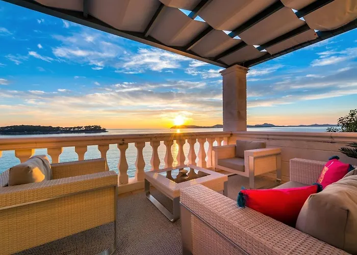 Luxurious Villa With Private Sea Access -Dubrovnik