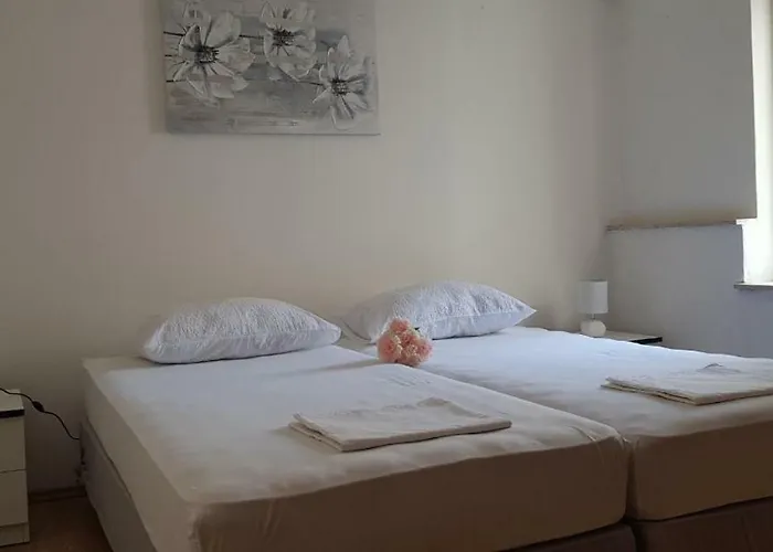 Du Rent Rooms