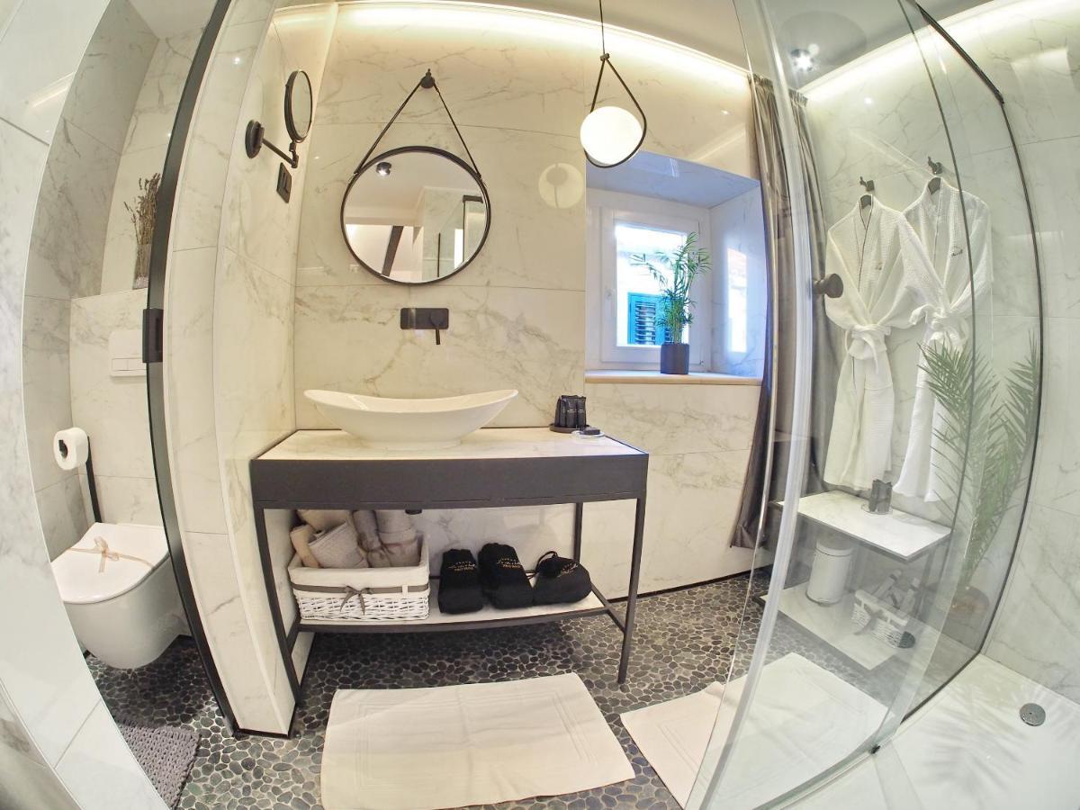 Guest house La E Bella Iv 4*