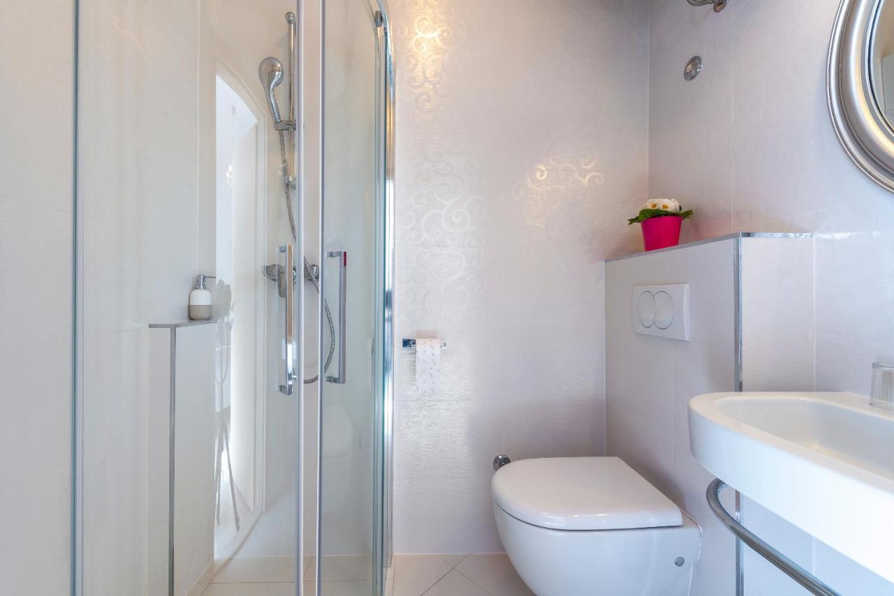Boro Guest house 4*