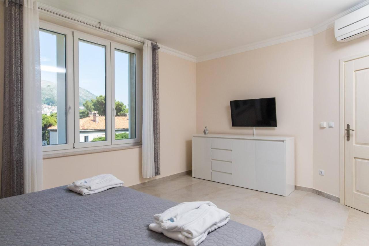 Villa Enigma *