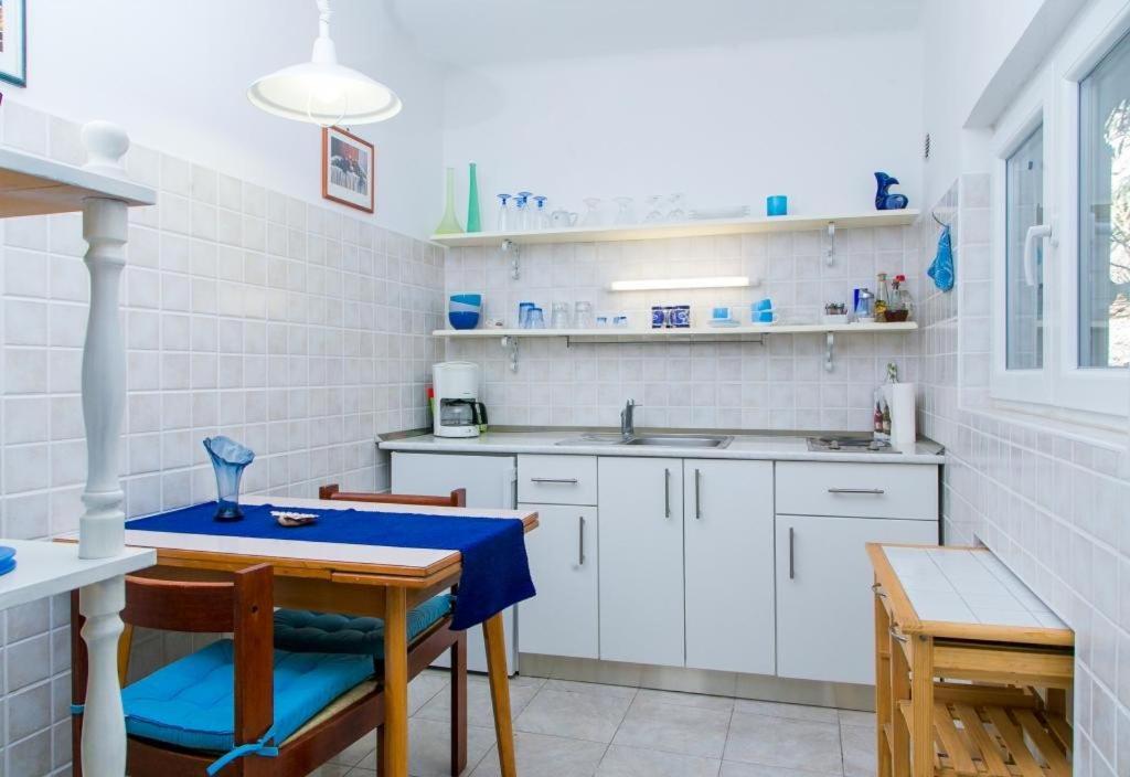 Apartment Plavi Zal *
