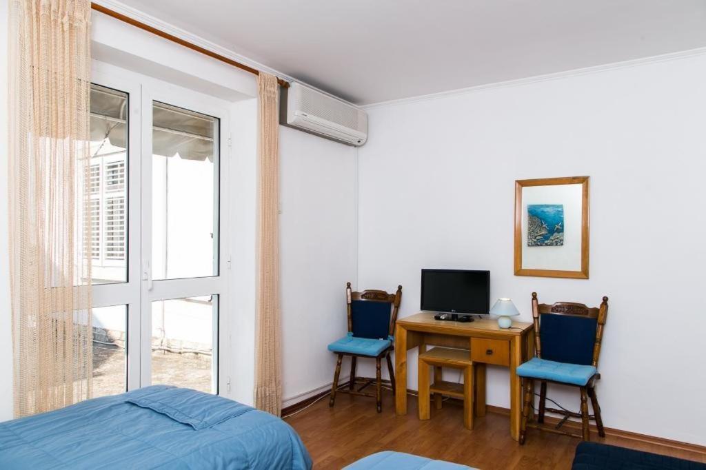 Apartment Plavi Zal *