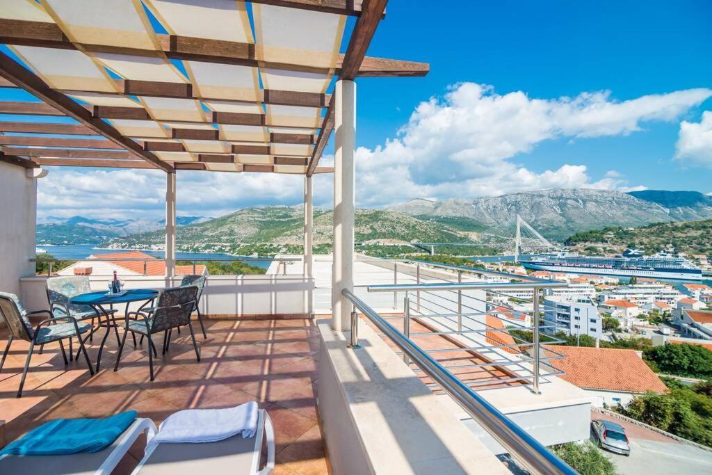 Apartment Modern With Swimming Pool - Penthouse *