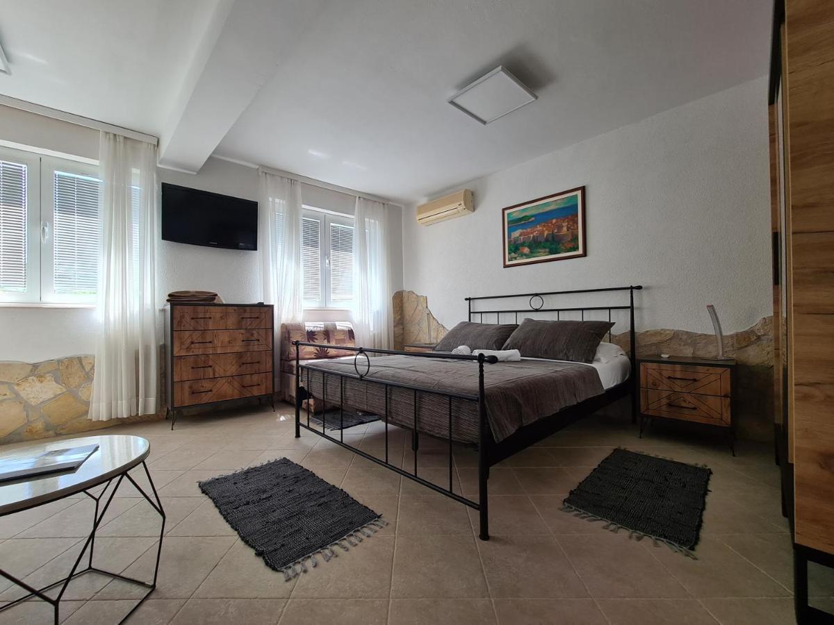 Klaic Bed & Breakfast 3*