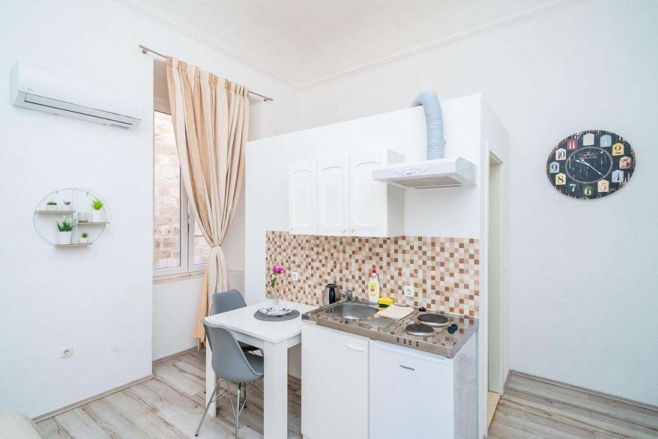 Best Location In Apartment *