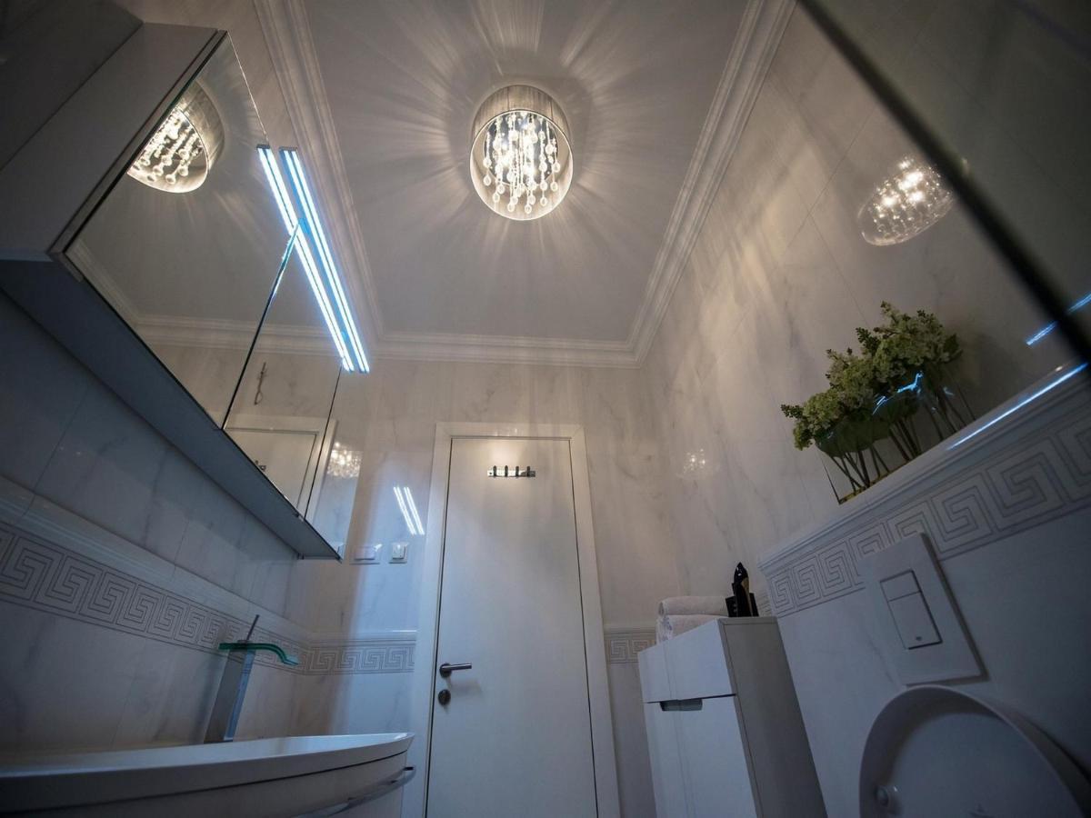 Vivaldi Deluxe Apartment *