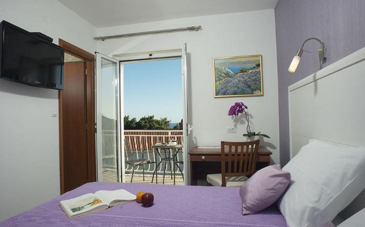 Apartments Milka & Miho Guest house
