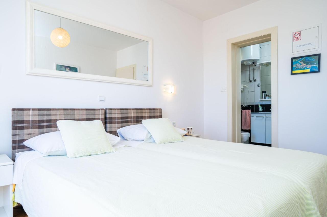 Jele Guest house