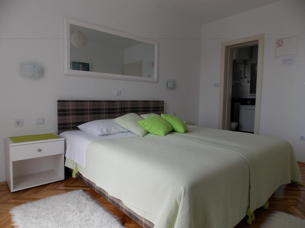 Jele Guest house