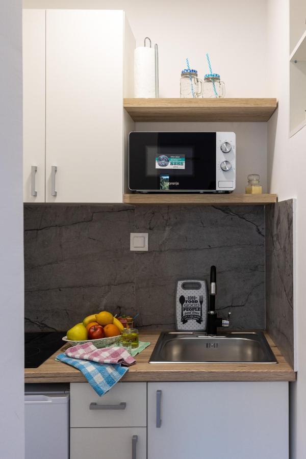 Studio Apartment Simba Guest house 3*