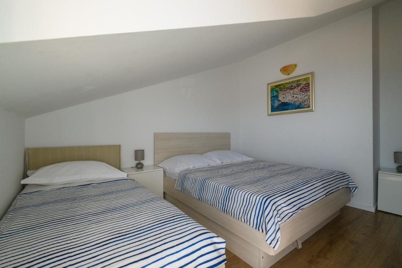 Inat Guest house 3*