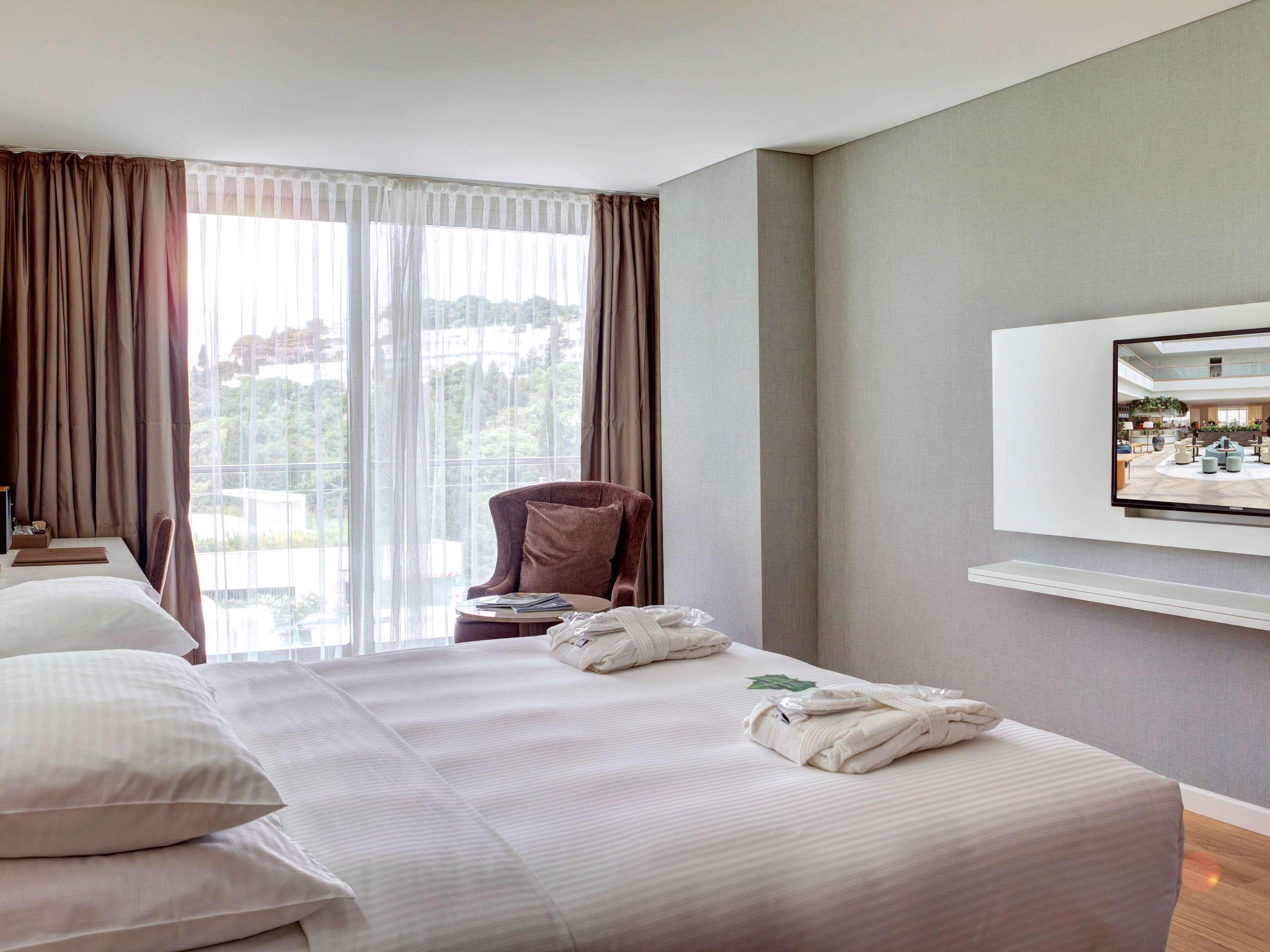 Rixos Premium Hotel