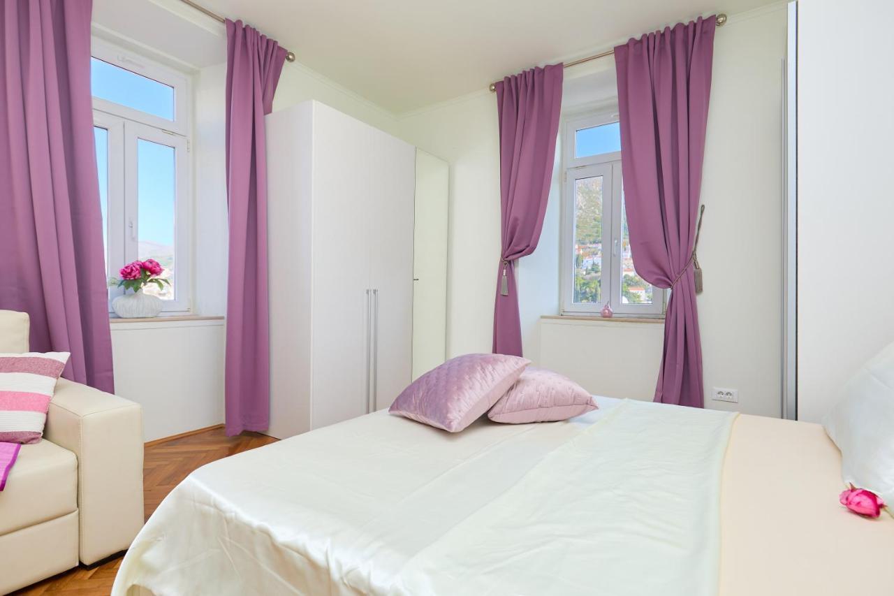 Appartement Spacious 3 Bedroom *