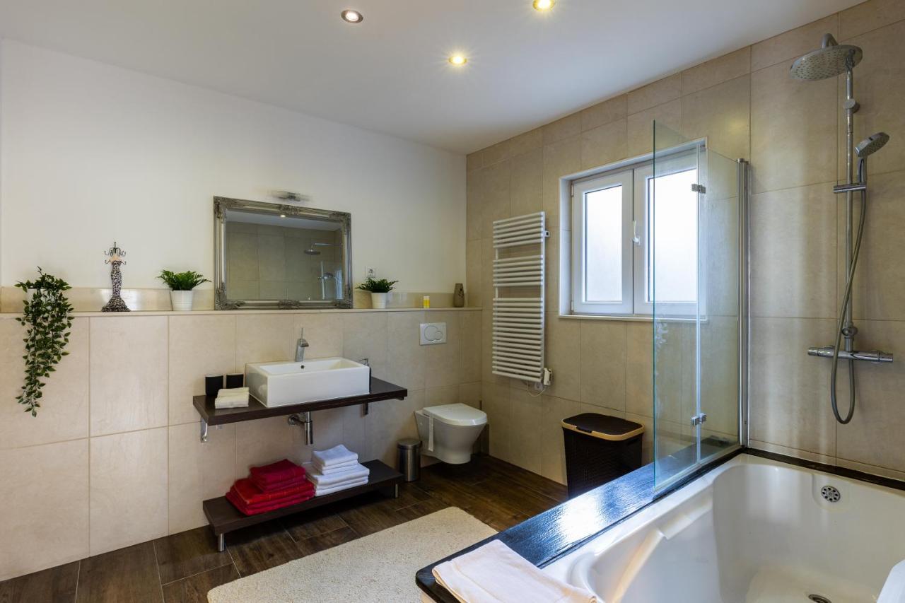 Apartment O'lord - Luxury Sea View Apt Near Old Town Dubrovnik