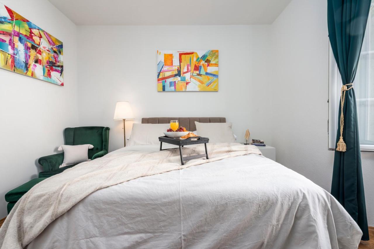 Eden Old Town Guest house 3*