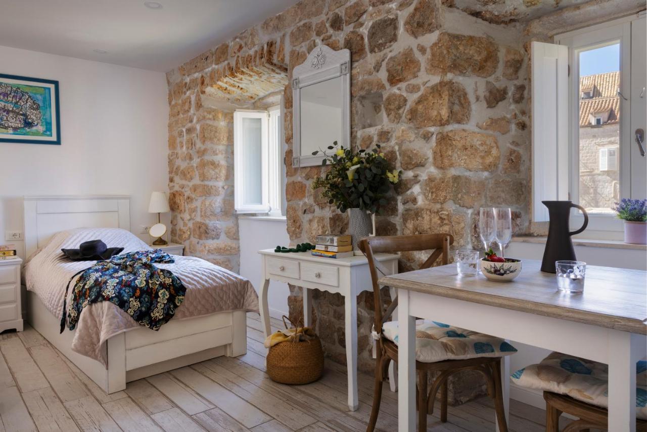 Guest house Stayeva 11