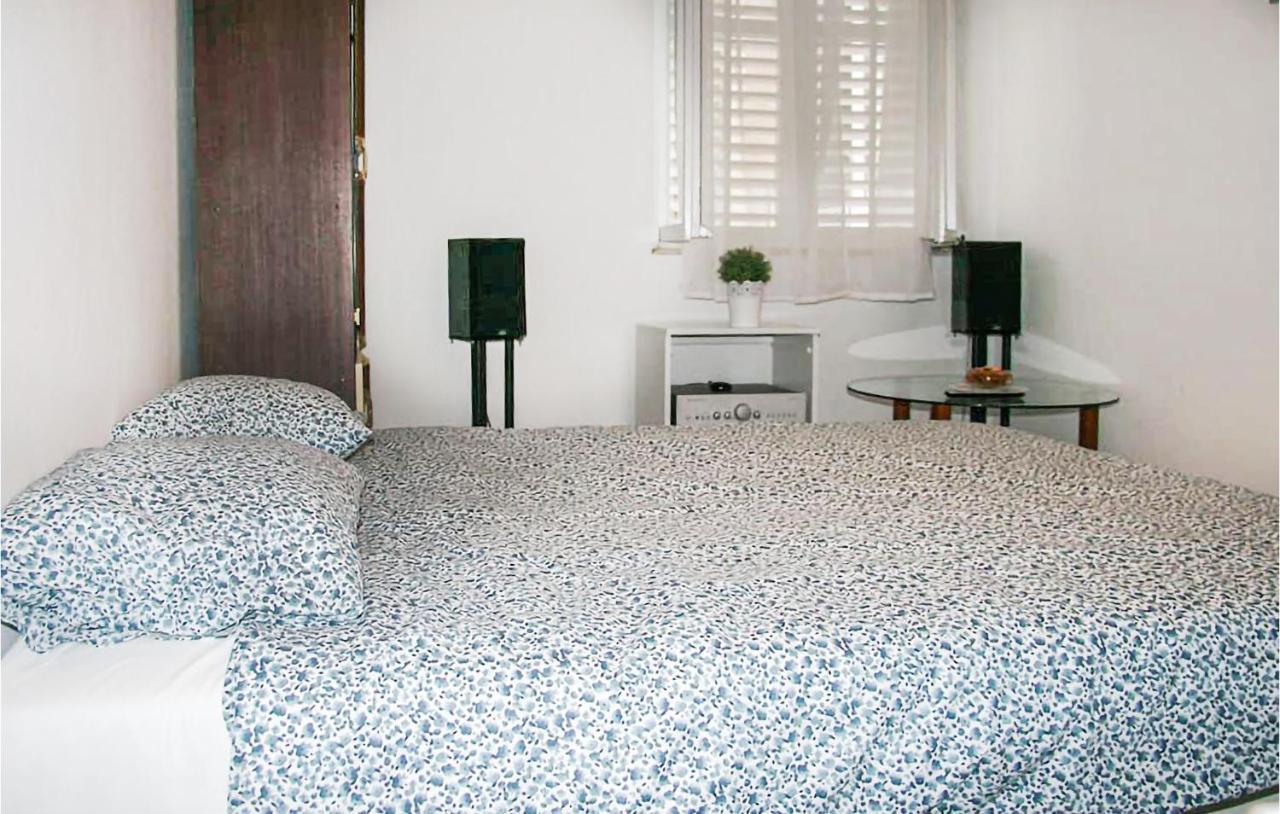 Apartment Awesome In With Wifi *