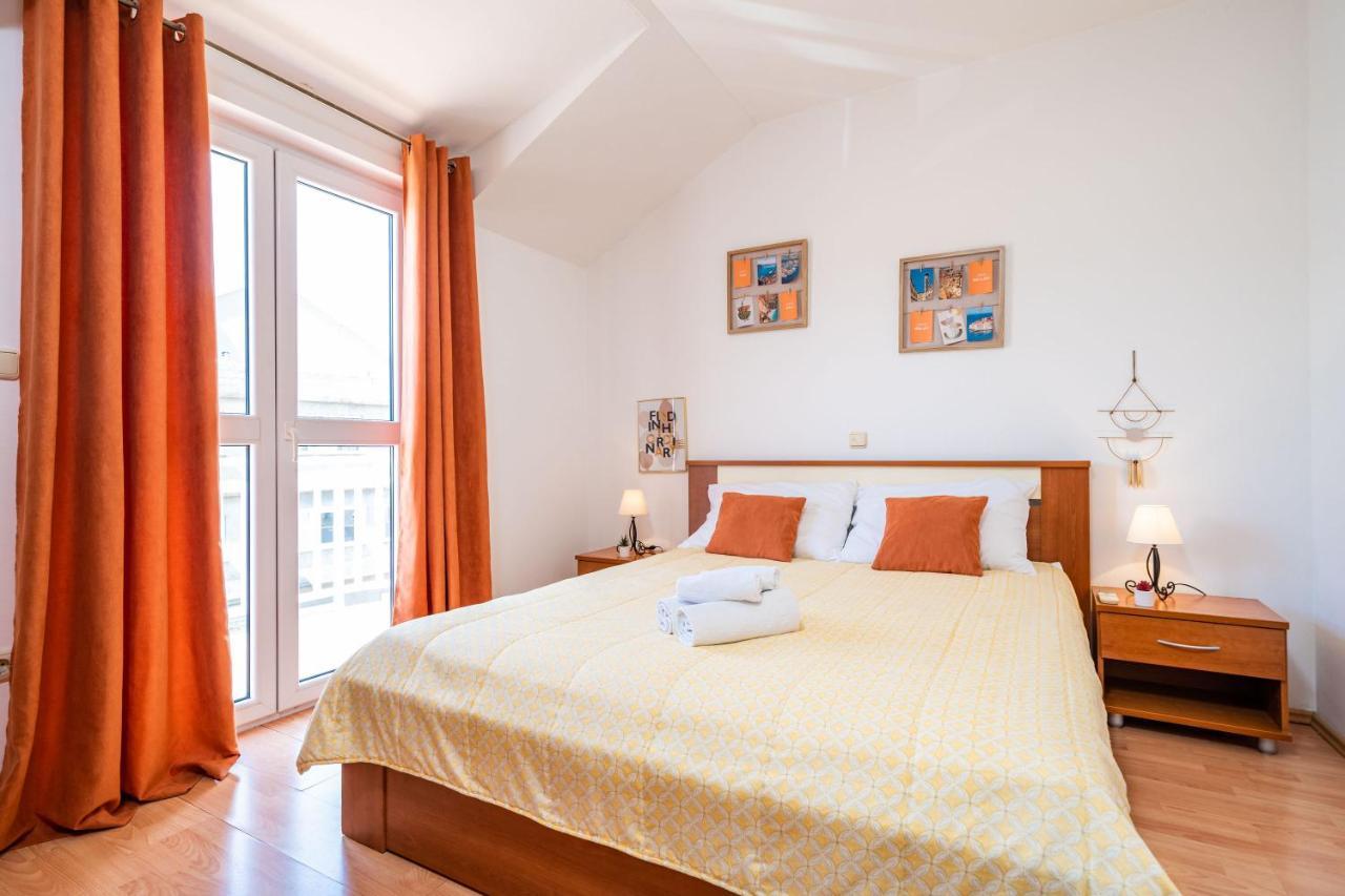Burum B&b-apartment With Beautiful View Bed & Breakfast