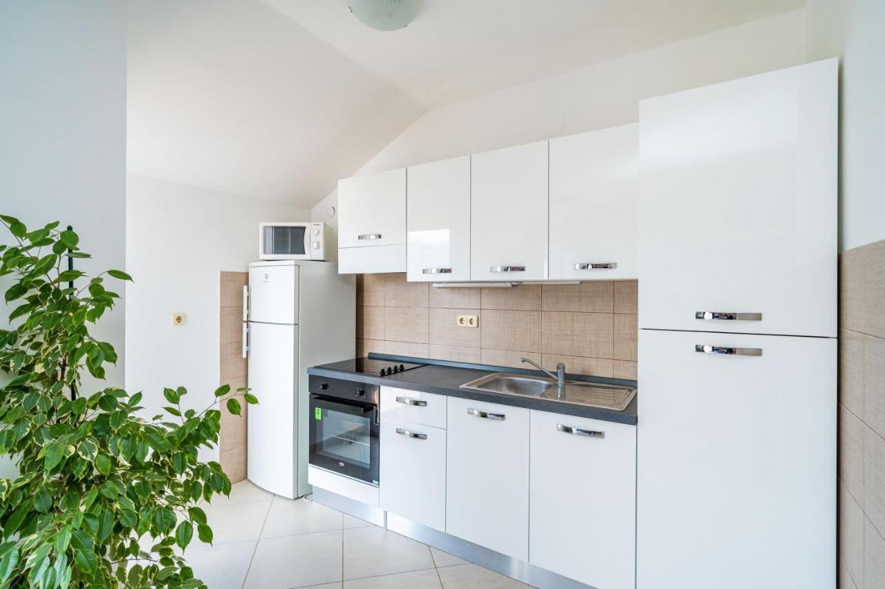 Burum B&b-apartment With Beautiful View Bed & Breakfast