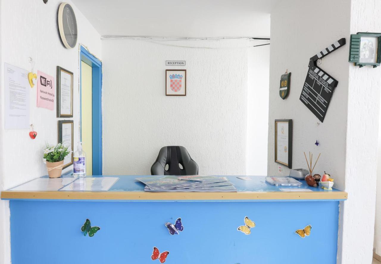 Hostel Hi