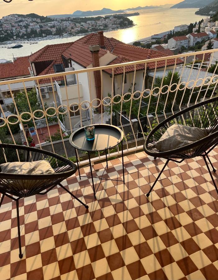 Apartman N&b Apartment *