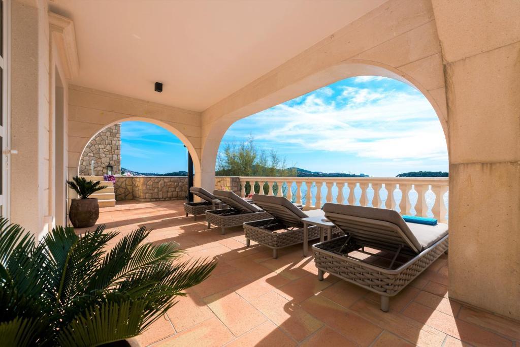 Villa Adore Lozica * Dubrovnik