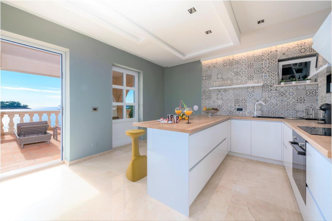Villa Villa Adore Lozica