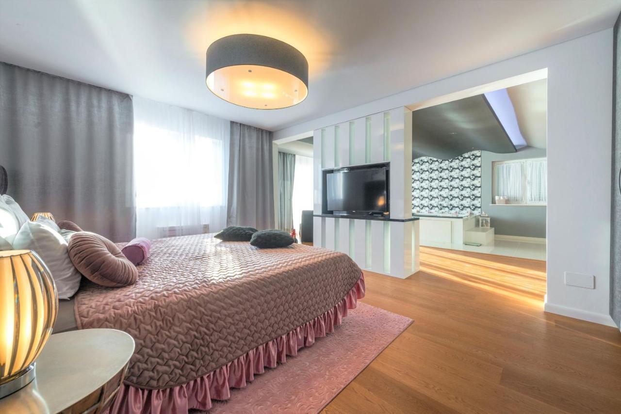 Villa Adore Lozica *