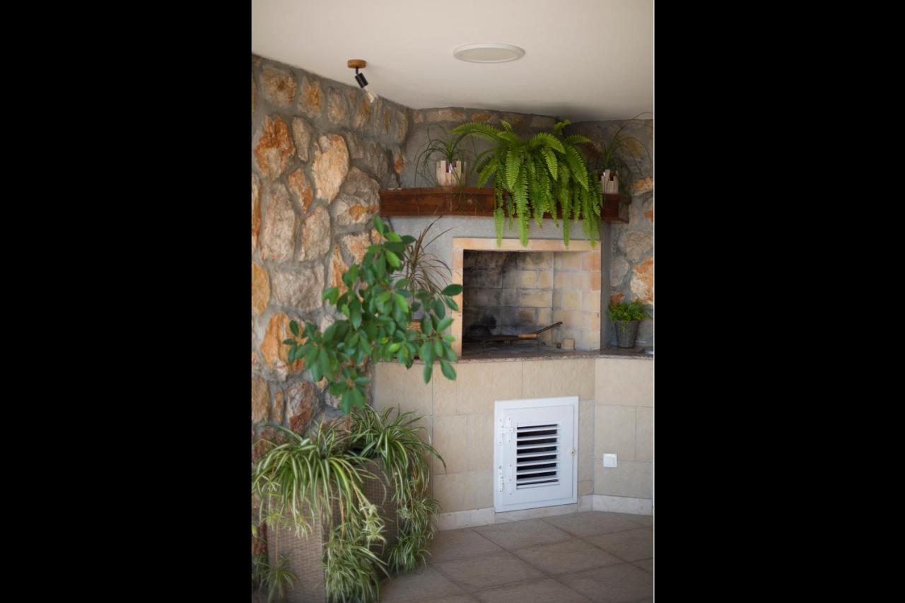 Apartment Terrace, View & Barbecue *