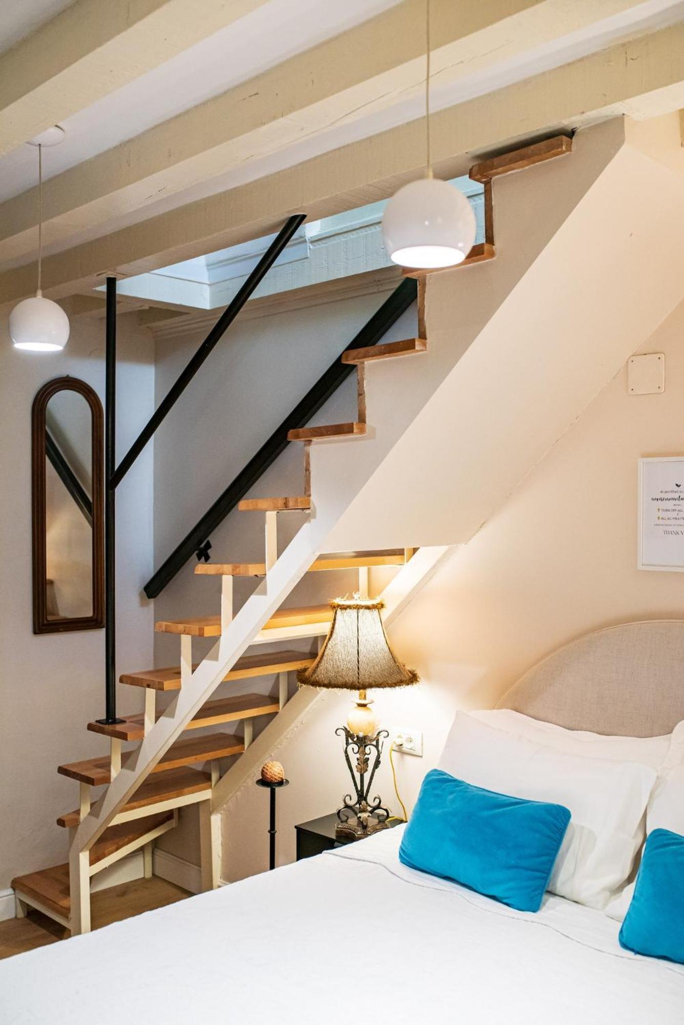 Old Town Center Apartment *