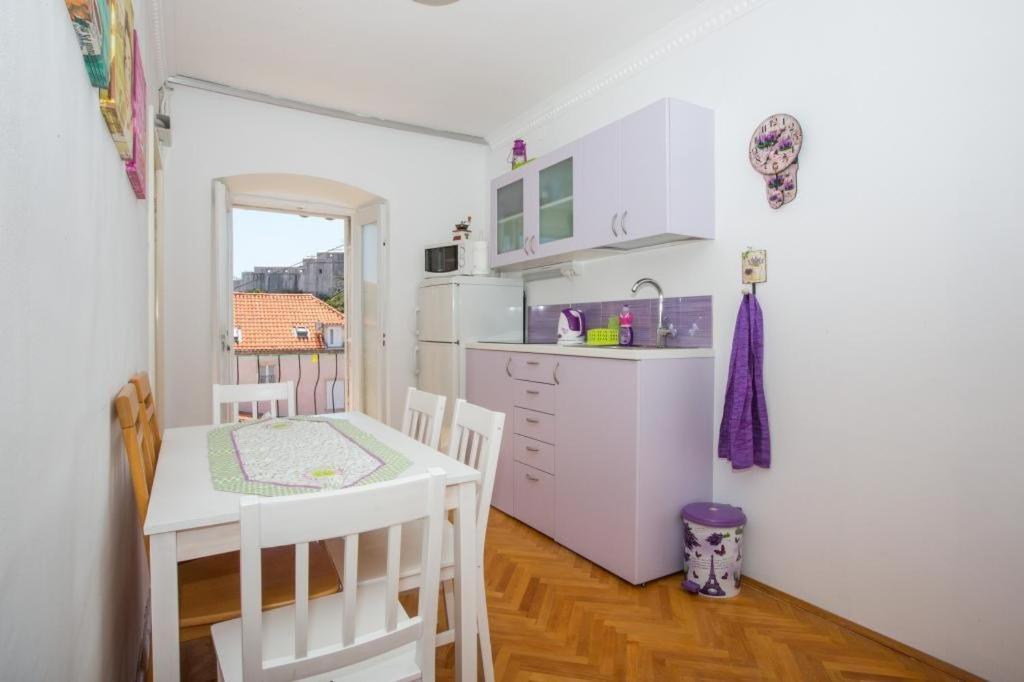 Gugily Guest house