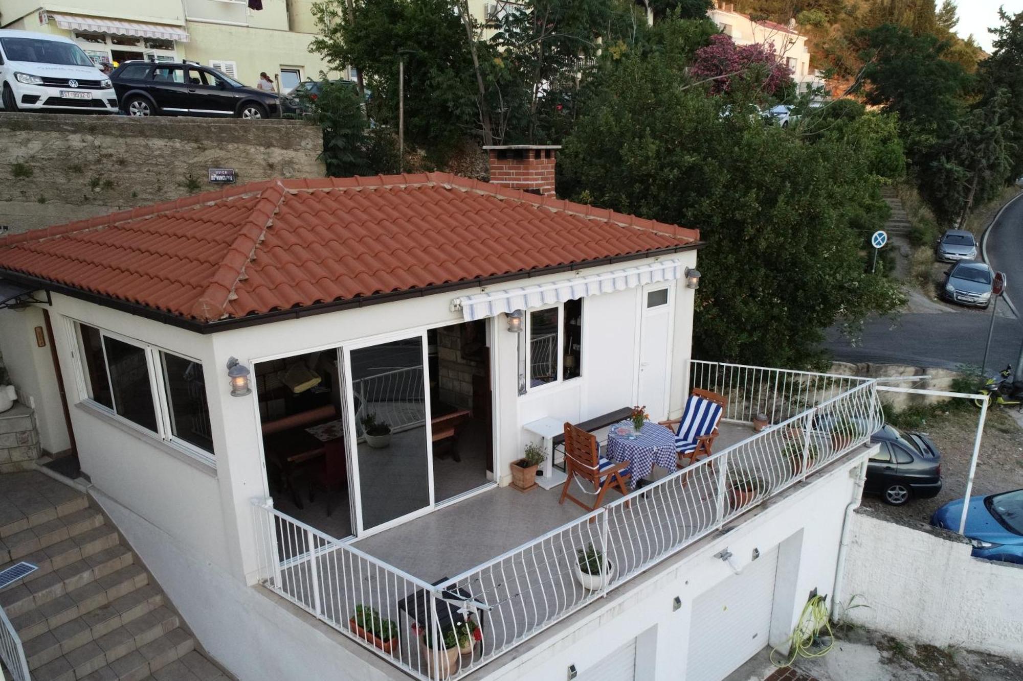 Monika Guest house