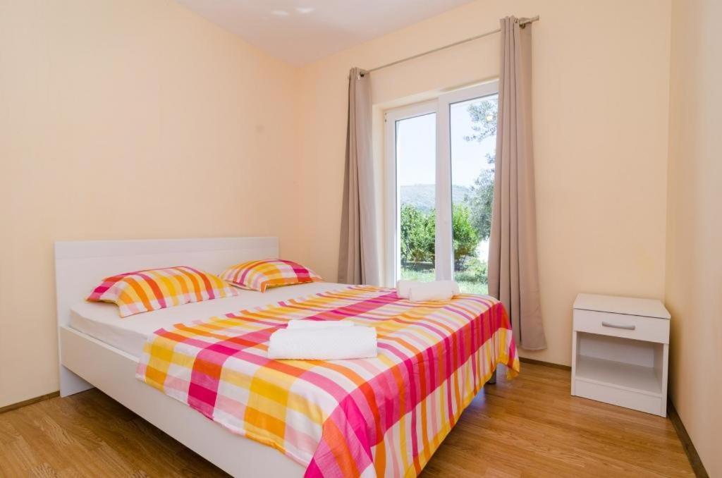 & Tapera Guest house 3*
