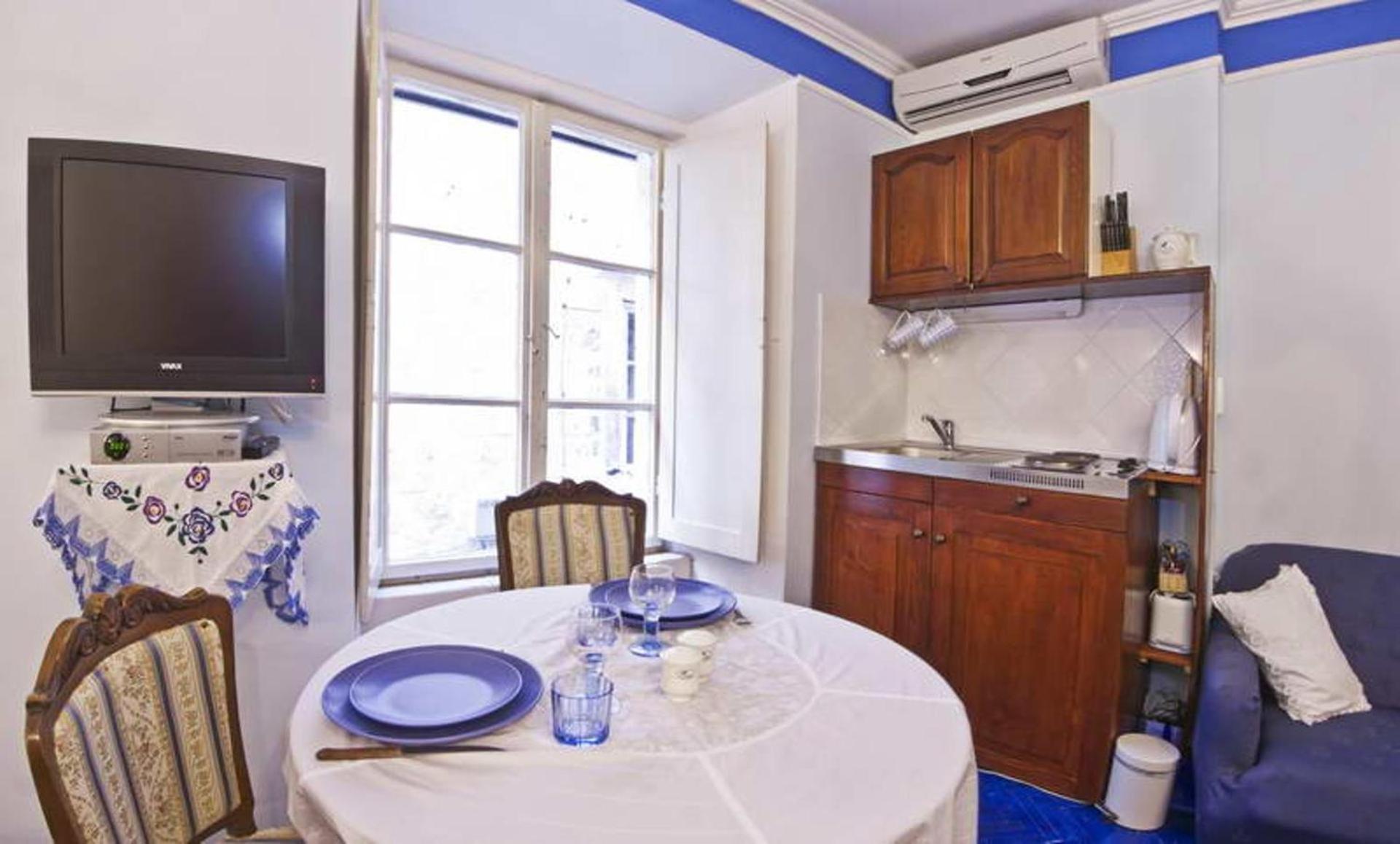 Blue Dreams In The Centre Of The Old Apartment *