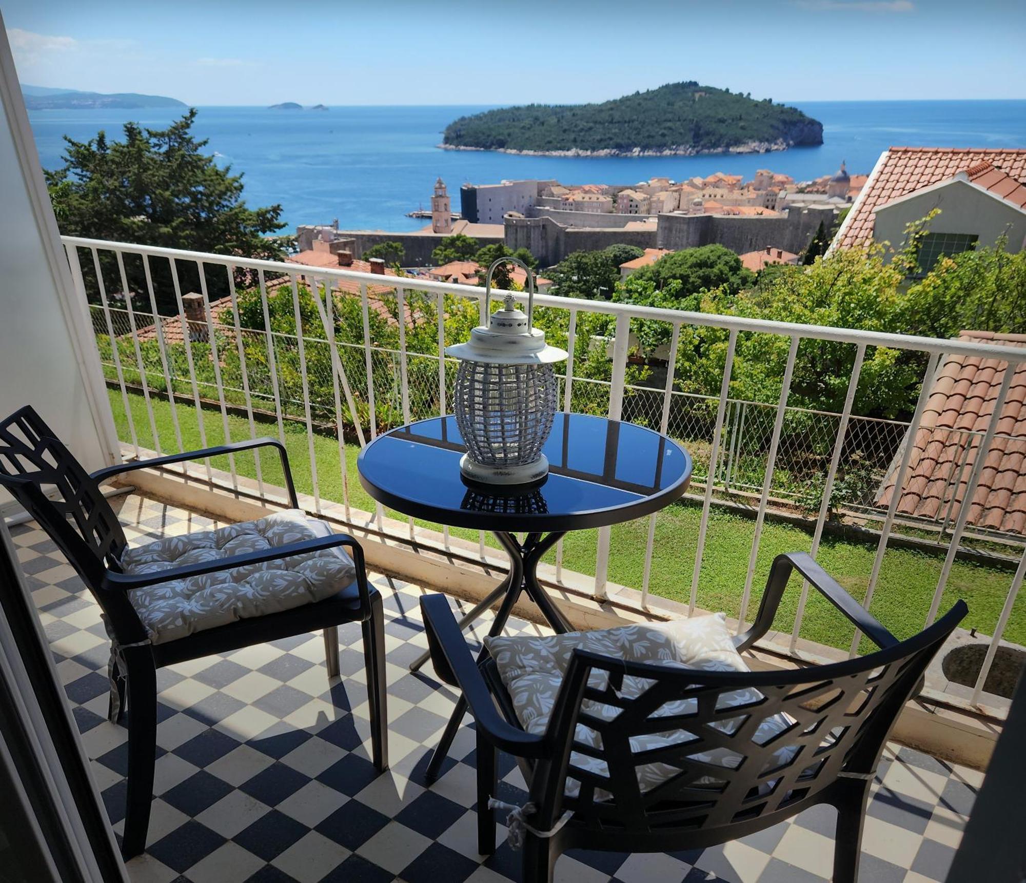 With Sea & Views Dubrovnik