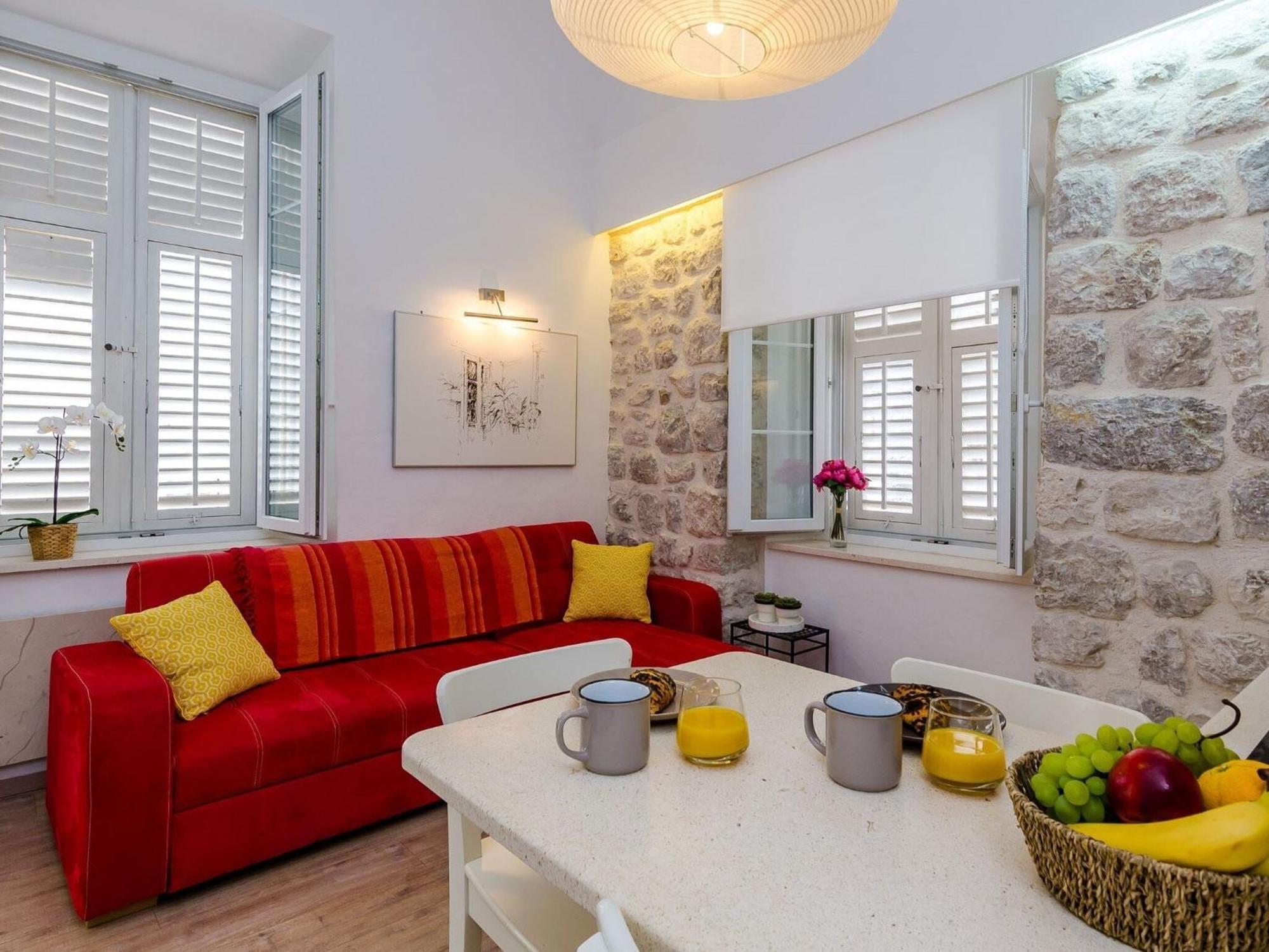 Midtown - One Bedroom With View * Dubrovnik