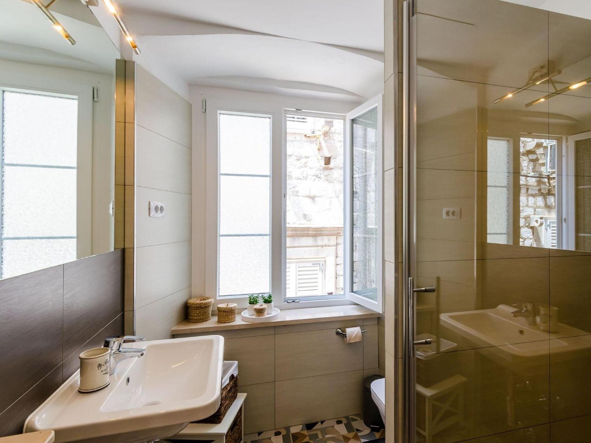 Apartment Midtown - One Bedroom With View Dubrovnik