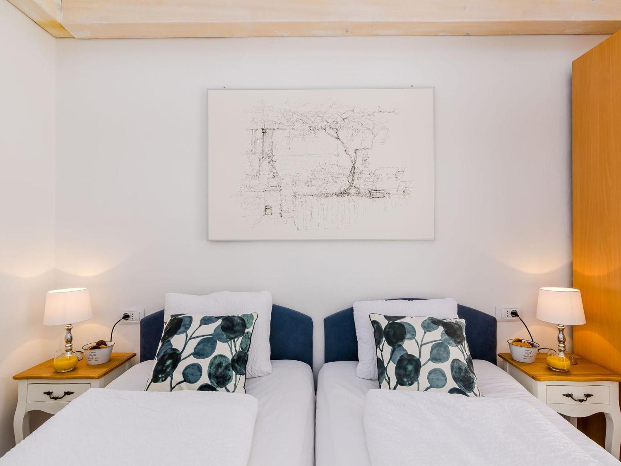 Midtown - One Bedroom With View