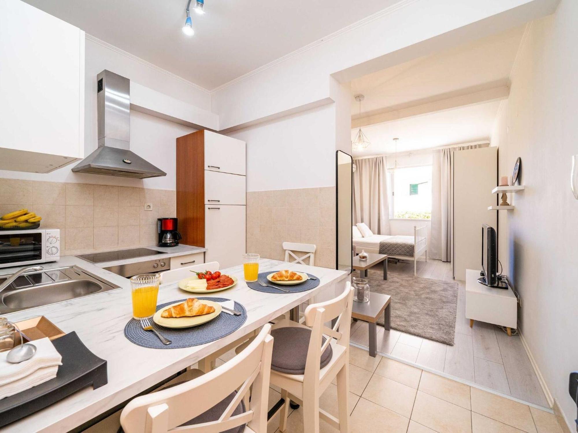 Larissa - With Terrace And Partial Sea View Apartment *