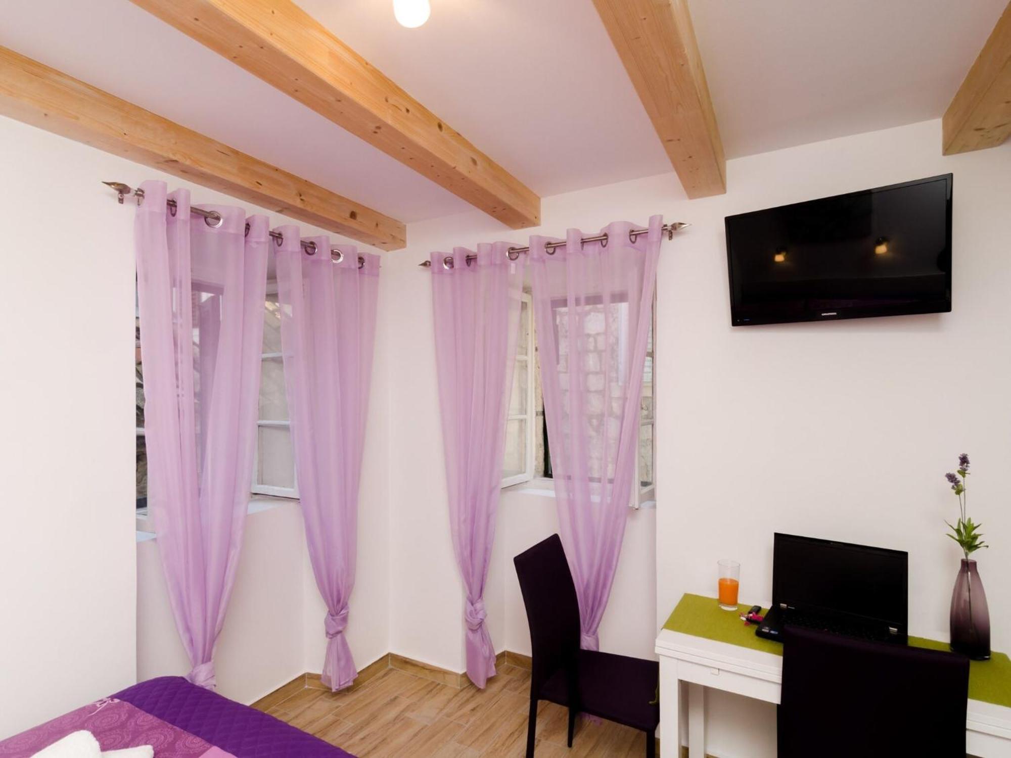 Lavender Garden - With View First Floor - 4 Apartment Dubrovnik