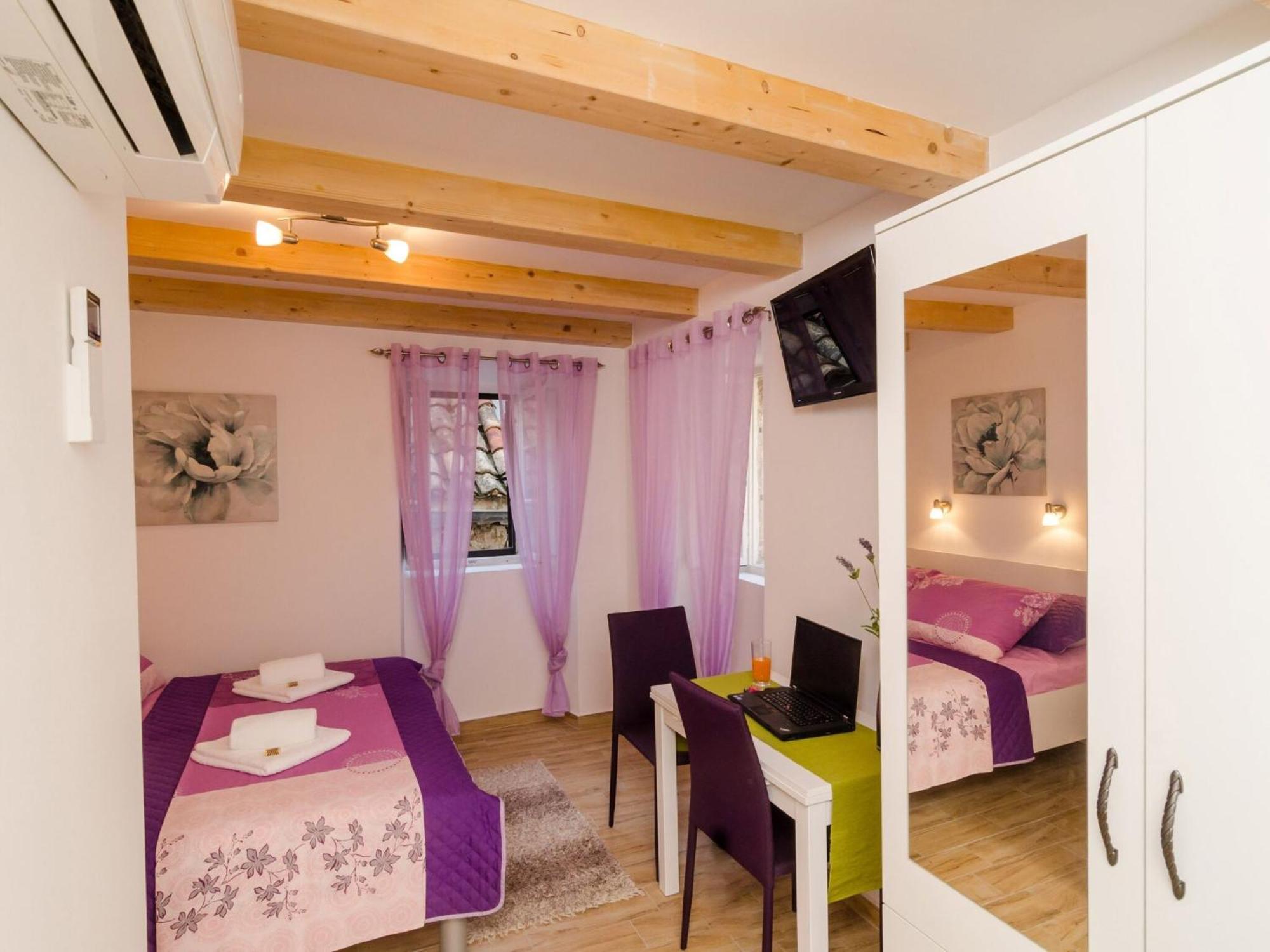 Lavender Garden - With View First Floor - 4 Apartment Dubrovnik
