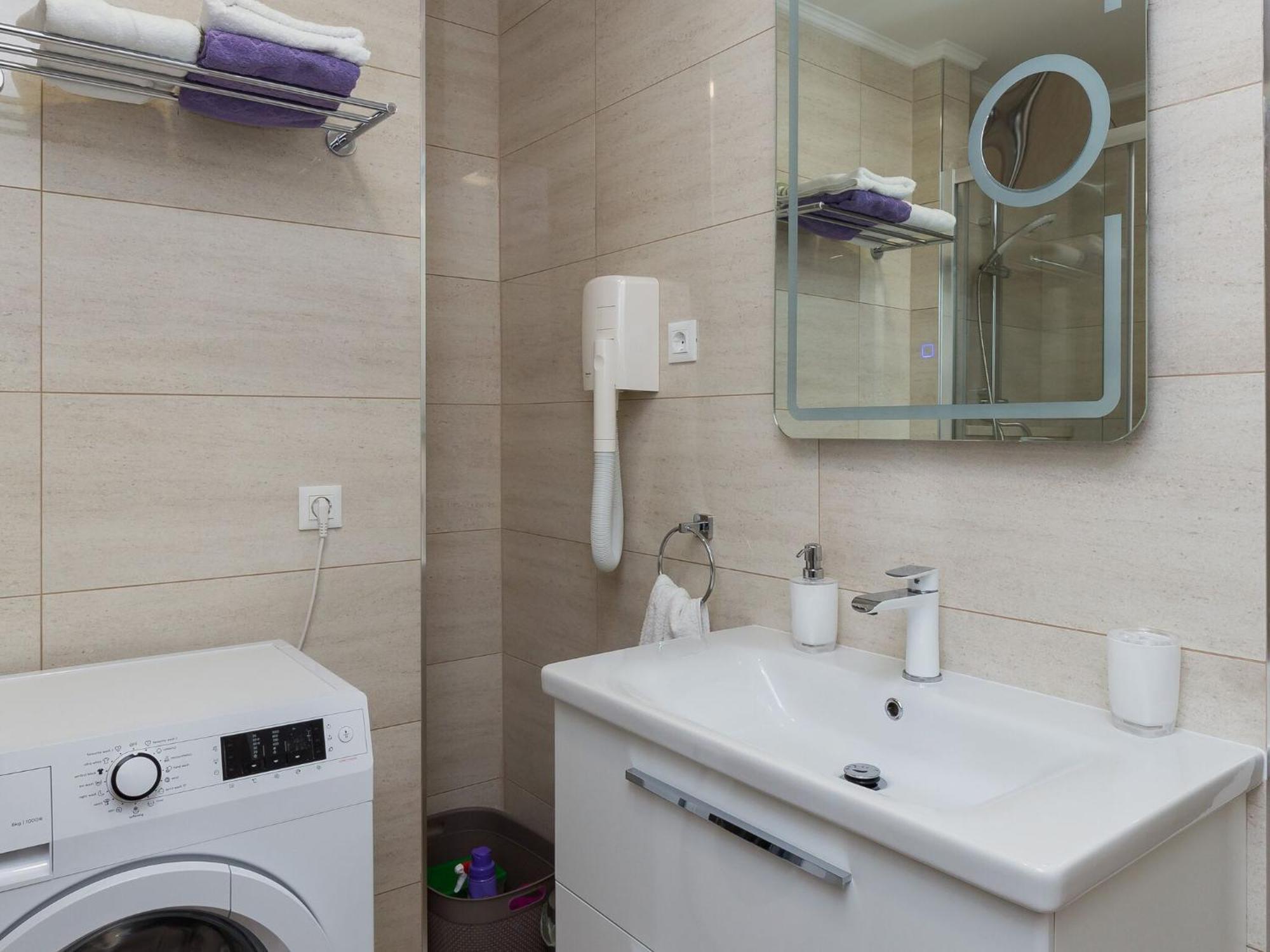 H&d - Two Bedroom With Balcony And Sea View *
