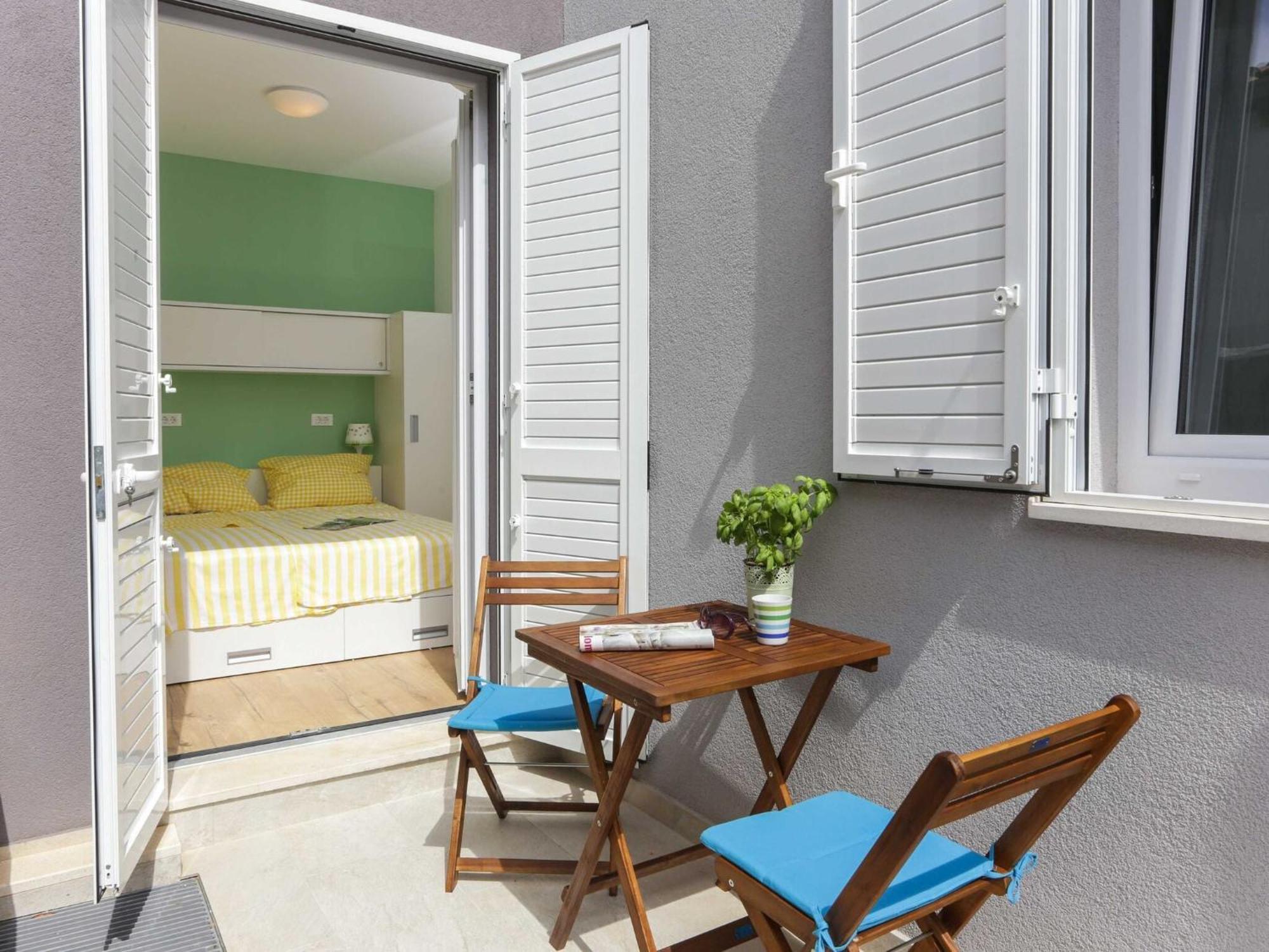 Karmen - One-bedroom With Terrace Olive Apartment Dubrovnik