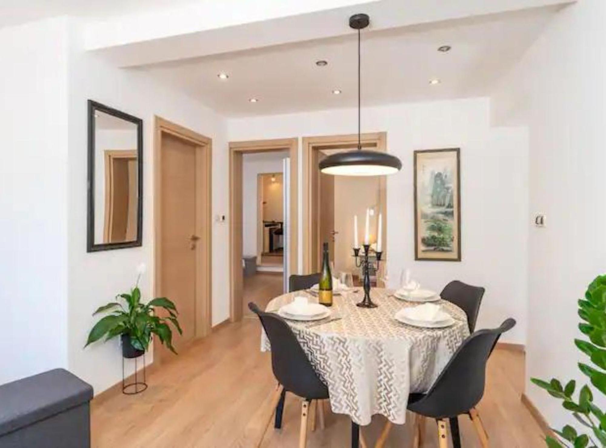 Tomic Apartment