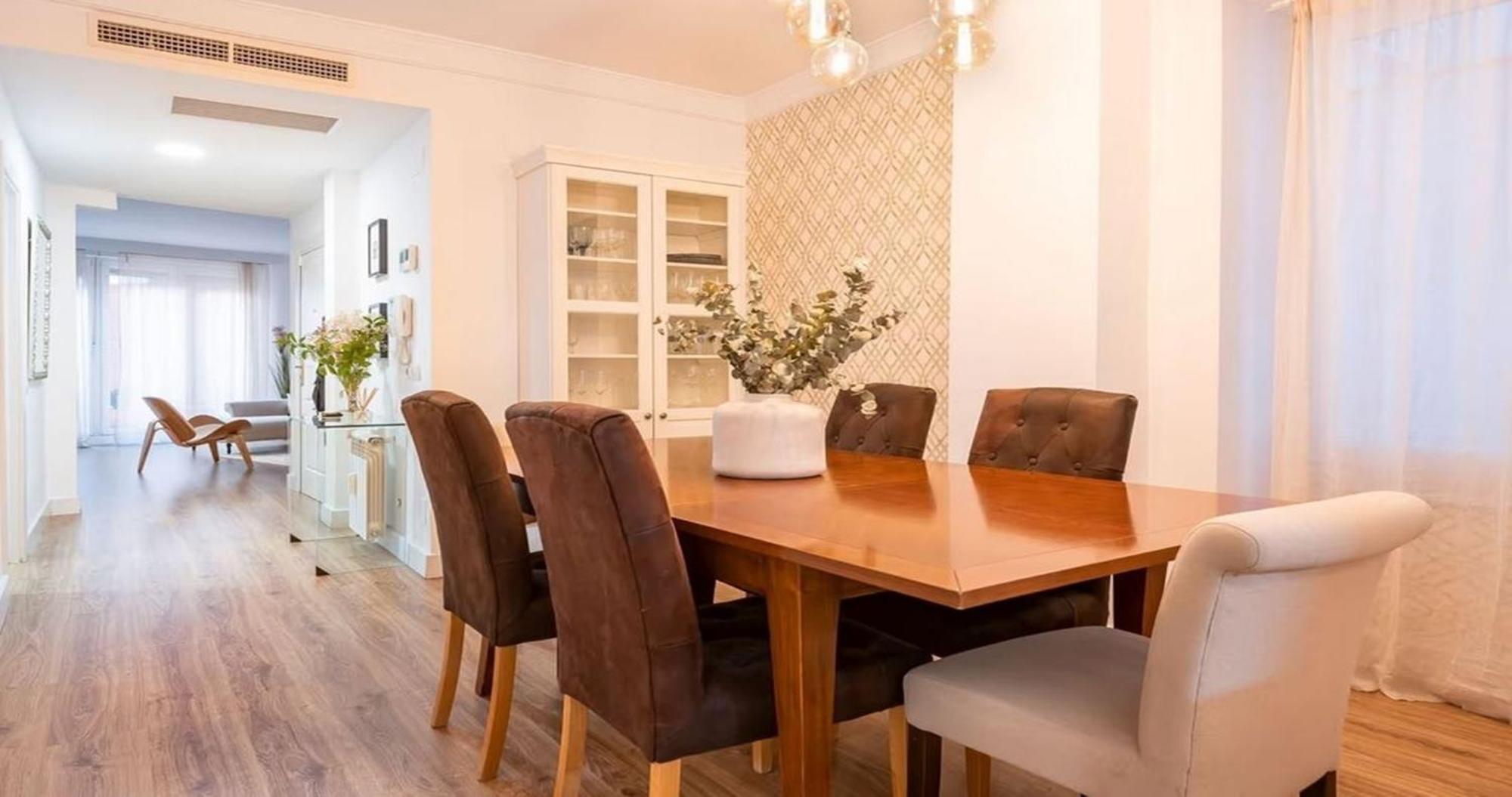 Wonderful 4 Bedroom Apartment