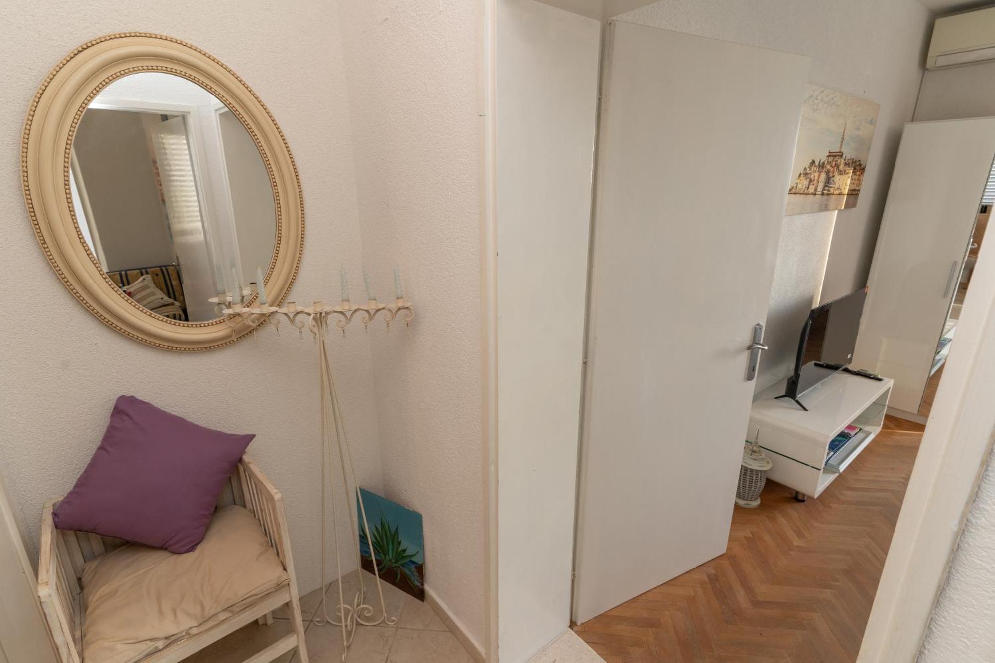 With Sea & Views Apartment
