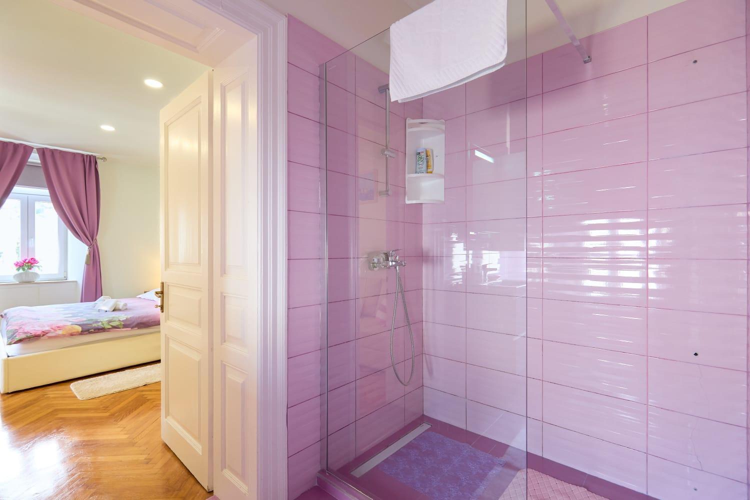 Spacious 3 Bedroom Appartement