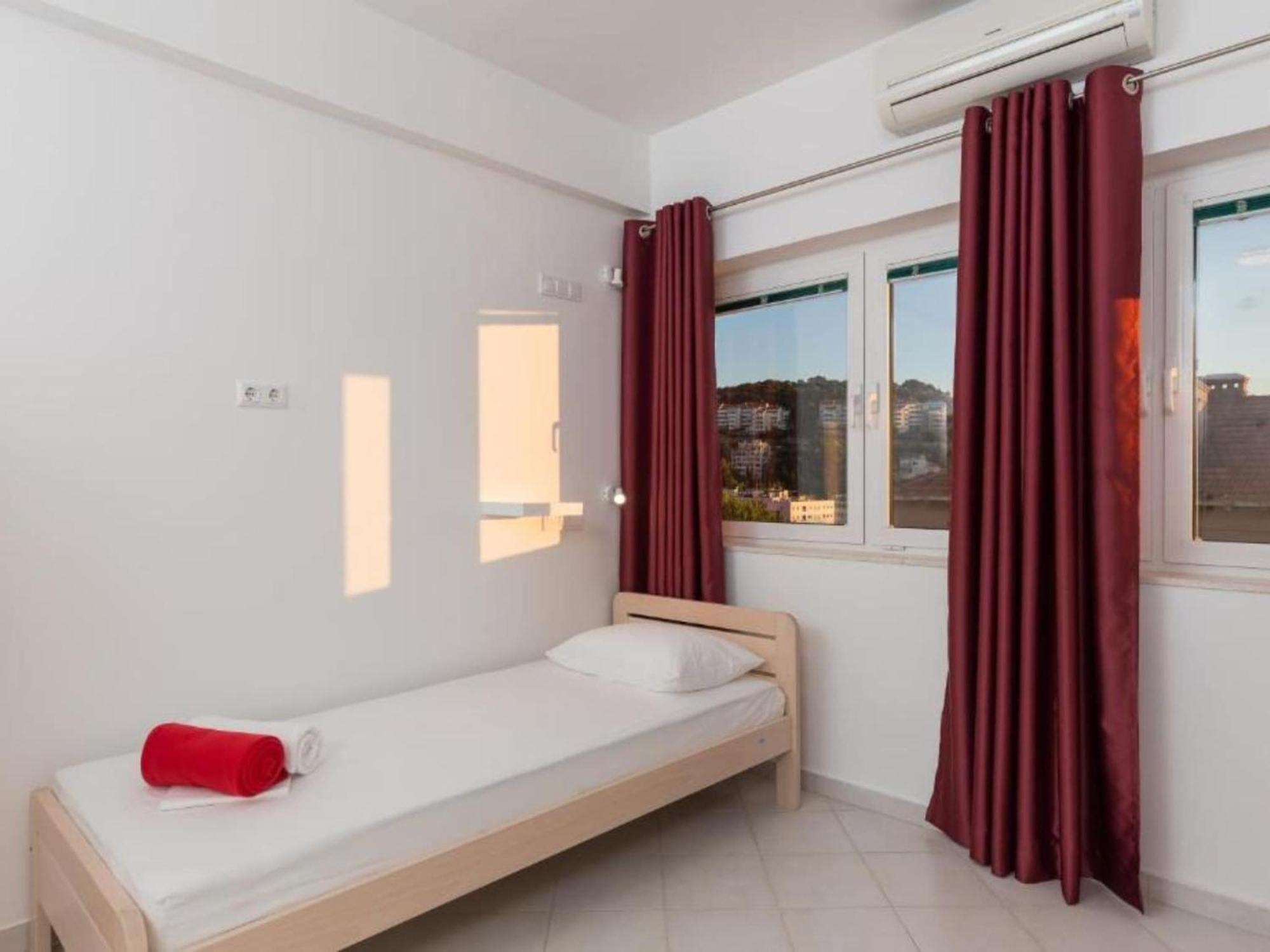 Free Bird - Bed In Four Bed Mixed 2 * Dubrovnik