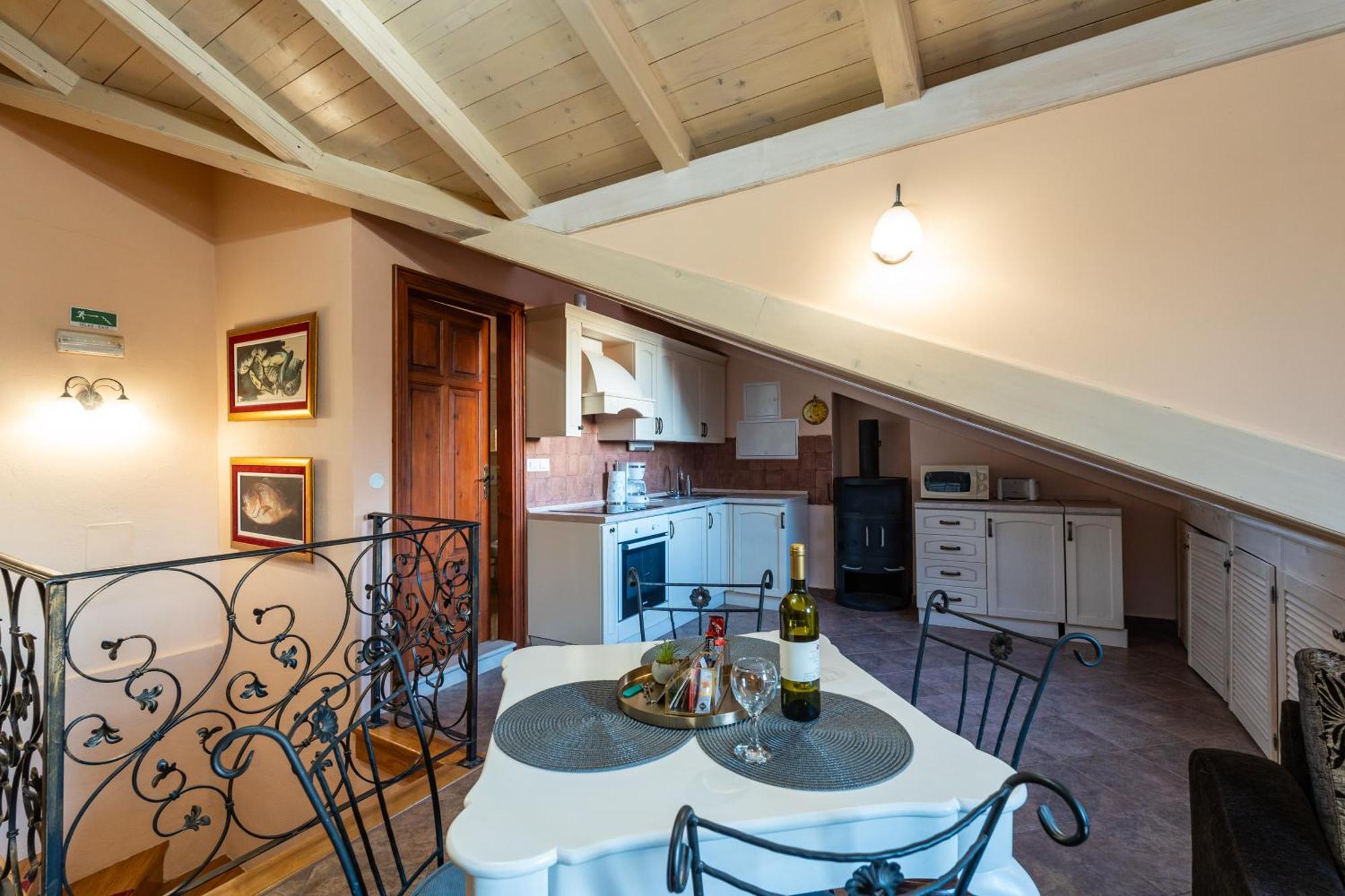 Antaeus Residence Apartment